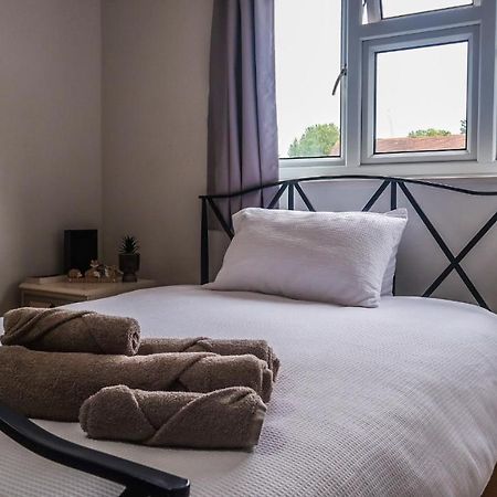 Cozy Double Room - Only Room London Eksteriør bilde